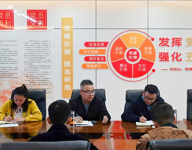 d2a70ca4f99cd84191e2a38359525e75.jpg d2a70ca4f99cd84191e2a38359525e75.jpg